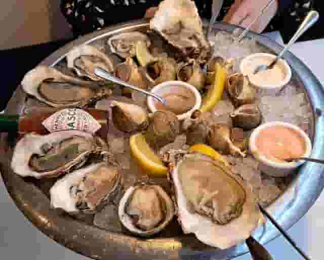 Seafood Bar
