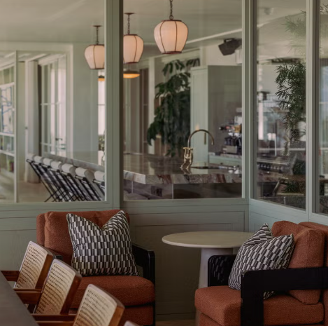 Marine Brighton Beach House lounge with glass bar, ideal for networking and corporate events.