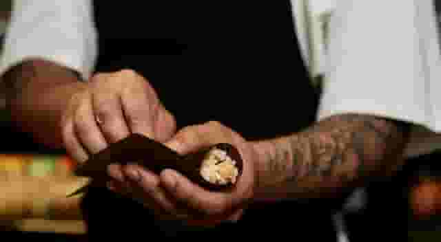 Ukiyo Hand Roll Bar