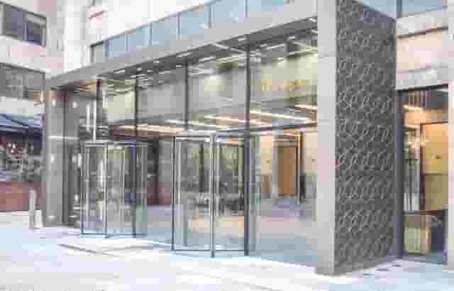 Sir Devonshire Square