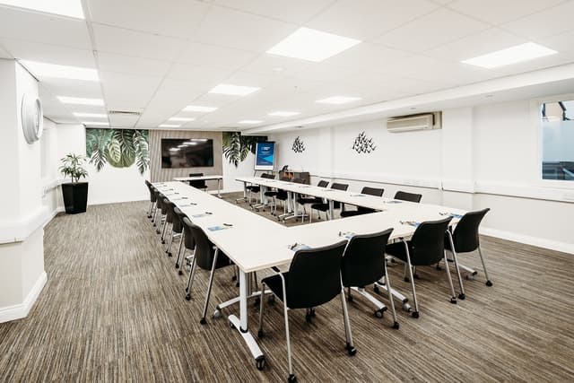 Imperial House Conference Room 