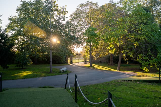 The Clementine, Syon Park