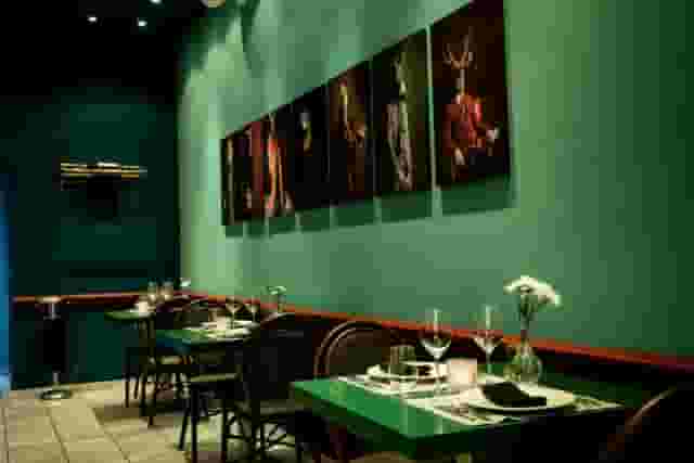 2 Mazi Restaurant