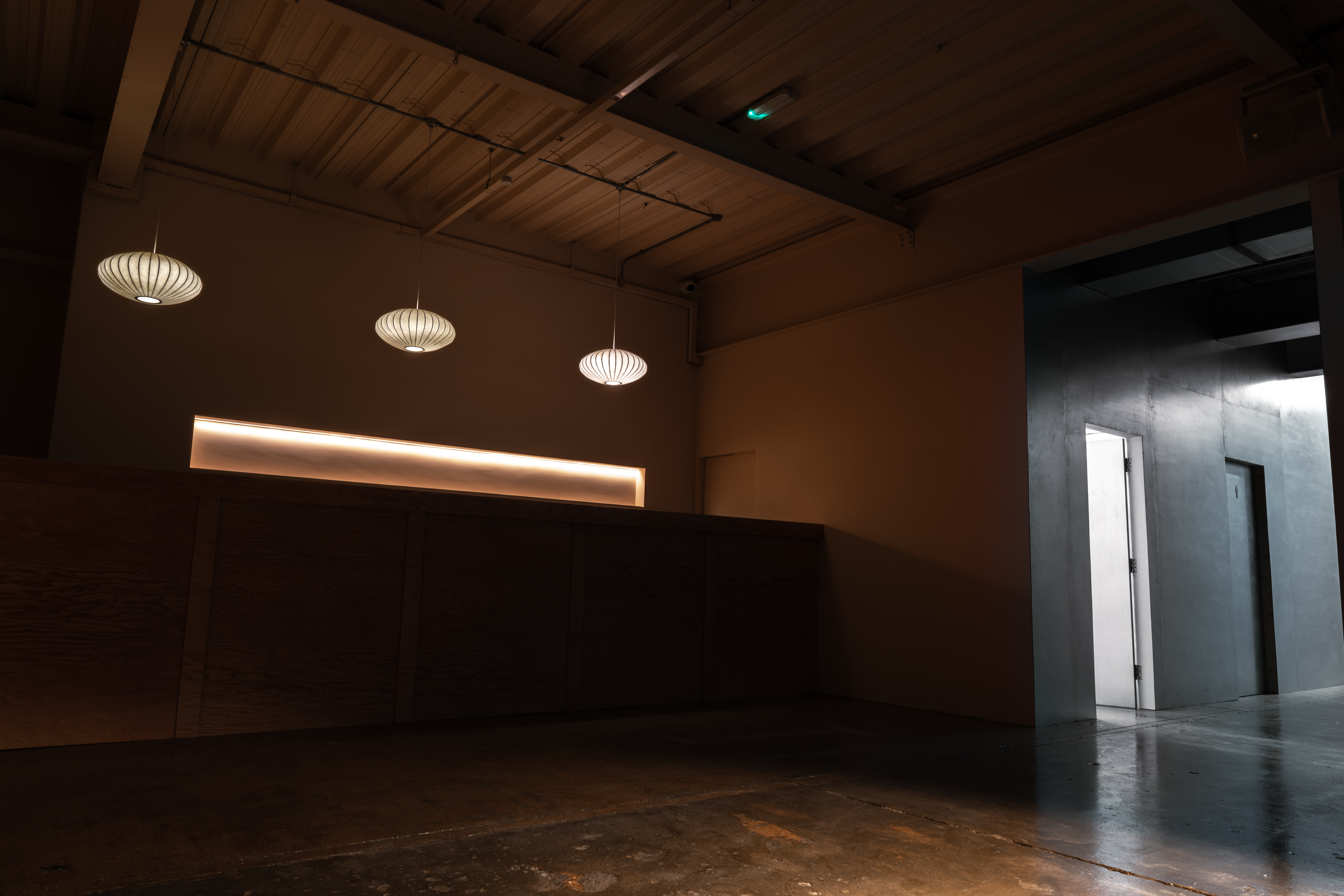 [YOU.] STUDIO - A PHOTOGRAPHIC STUDIO London - image 1