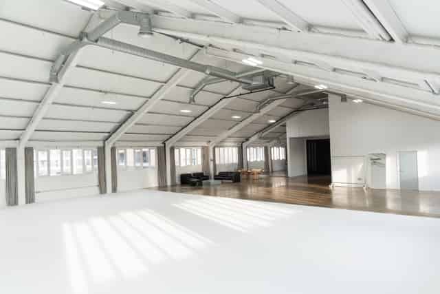 [YOU.] STUDIO - A PHOTOGRAPHIC STUDIO London