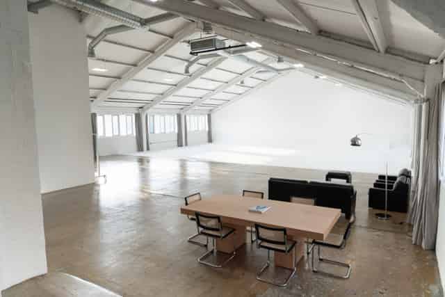 [YOU.] STUDIO - A PHOTOGRAPHIC STUDIO London
