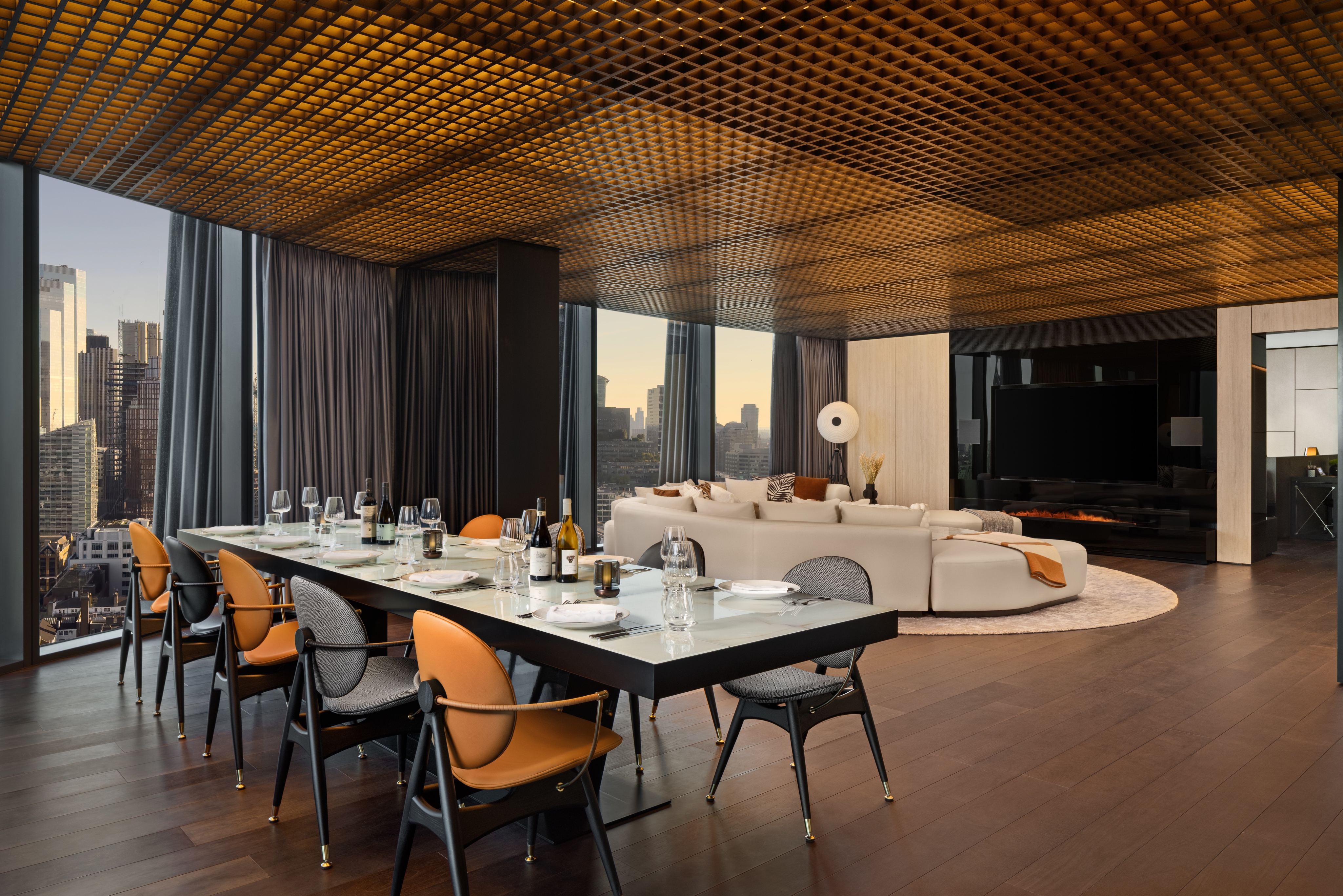 Masterpiece Suite, modern meeting space with city views for events in art'otel London Hoxton.