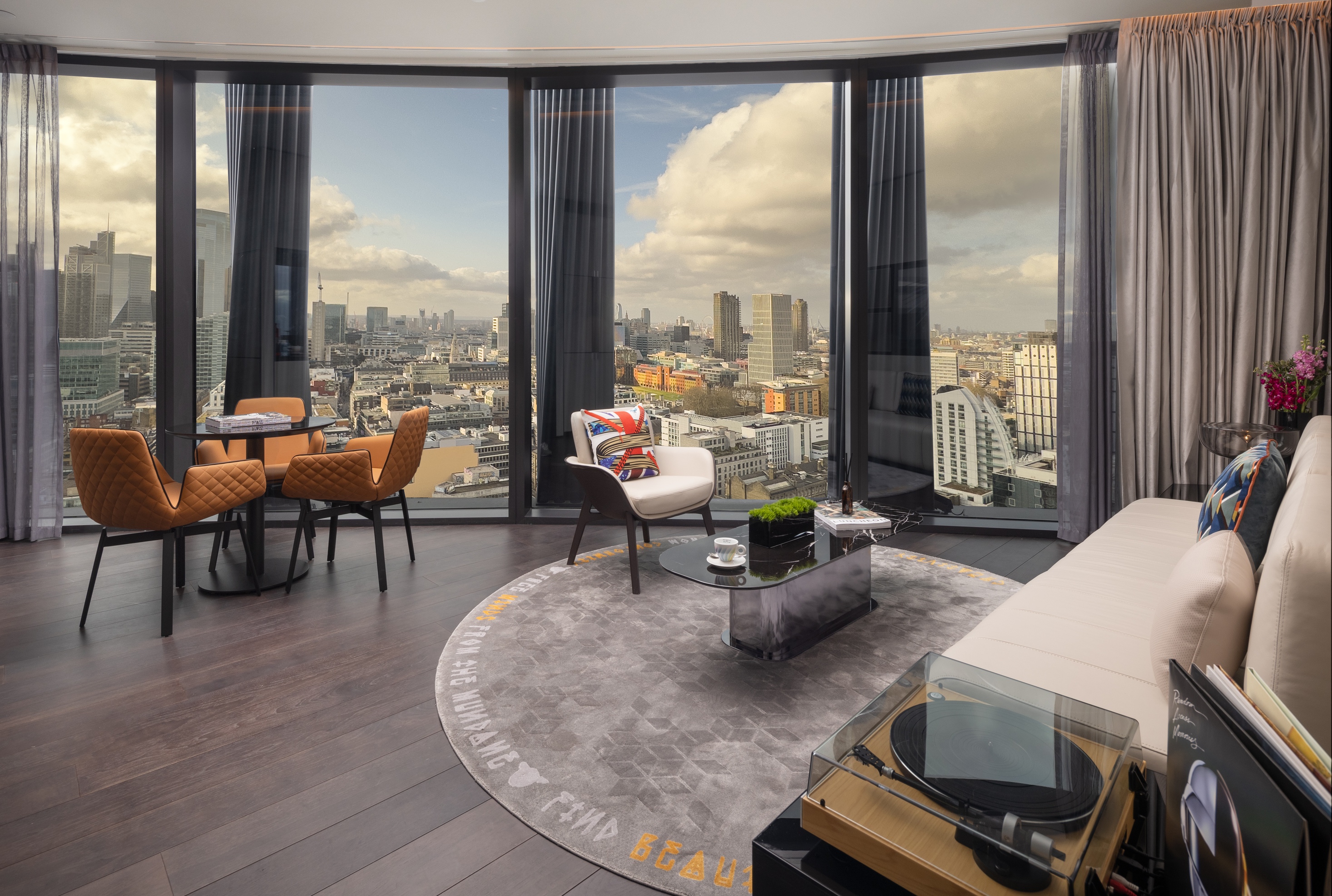 Masterpiece Suite and Junior Suites for Events | art'otel London Hoxton