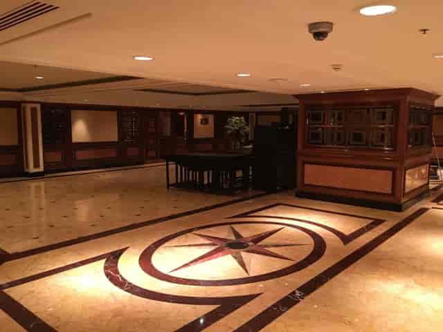 Elegant hotel lobby at Taj Lands End Mumbai, ideal for conferences and events.