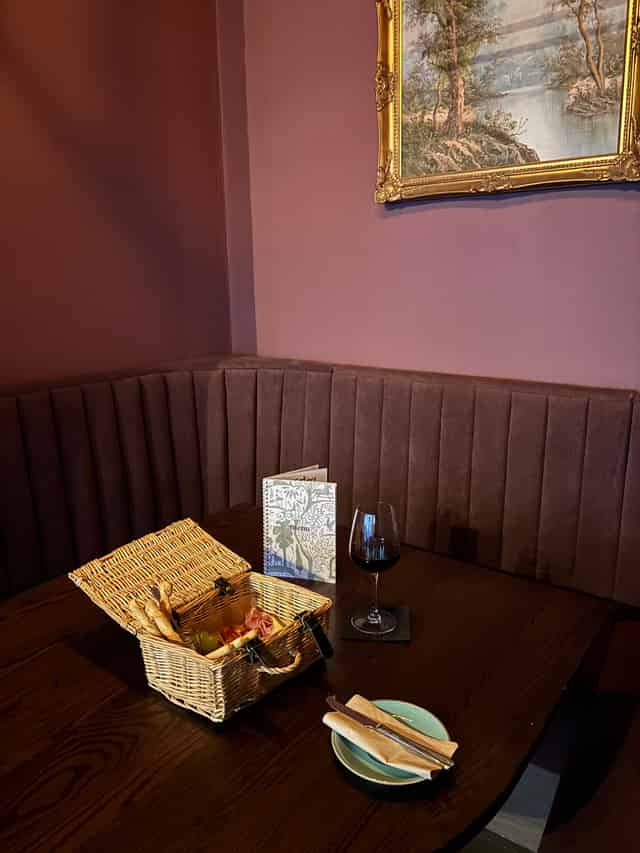 BELLE'S Renshaw Street