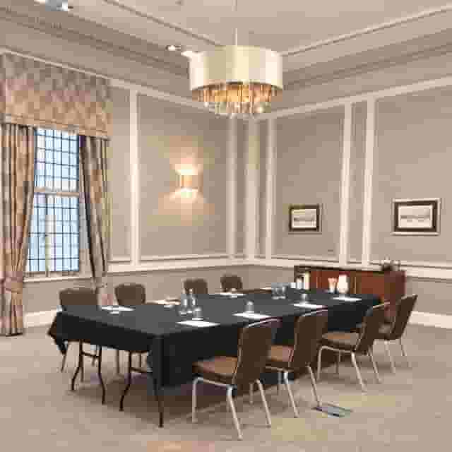 Empire Suite