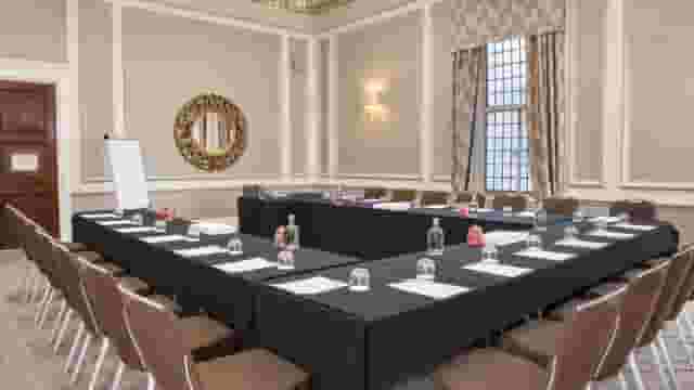 Empire Suite