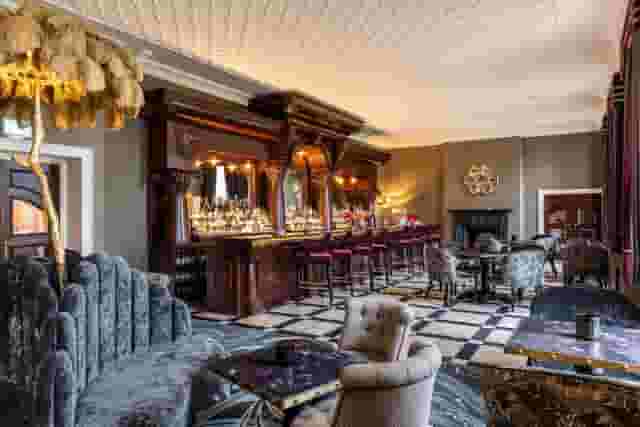Aldwark Manor Estate