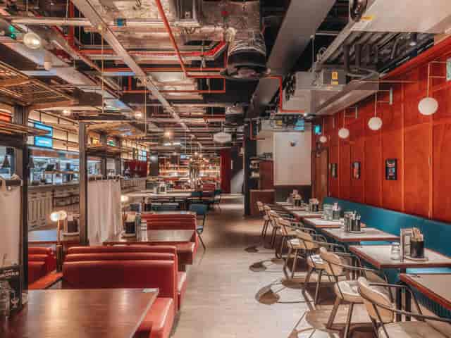 Modern restaurant venue hire in Arcade Battersea, ideal for casual dining and events.