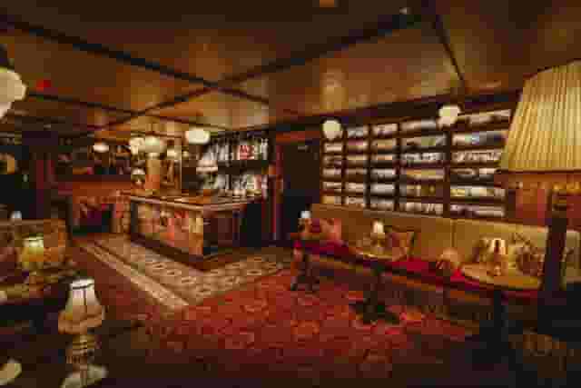 Mr Fogg's Hat Tavern