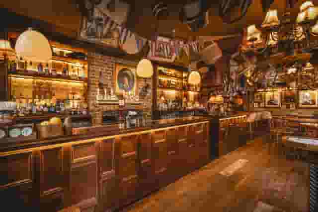 Mr Fogg's Hat Tavern