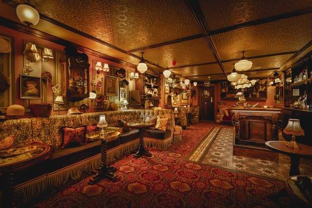 Mr Fogg's Hat Tavern