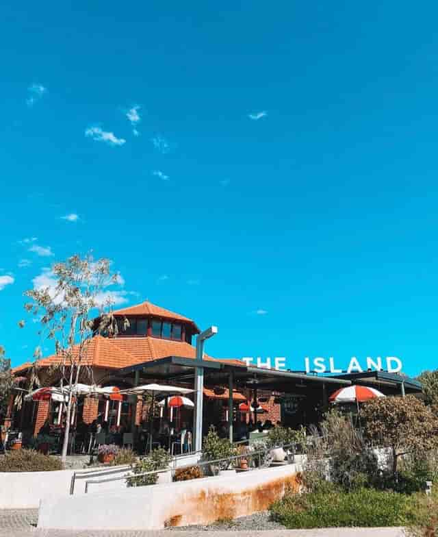 The Island at Elizabeth Quay - image 3