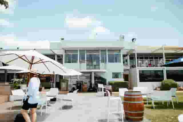 America's Cup Cocktail Lounge