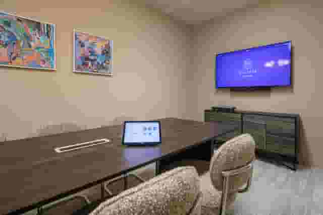 Flow Meeting Room 