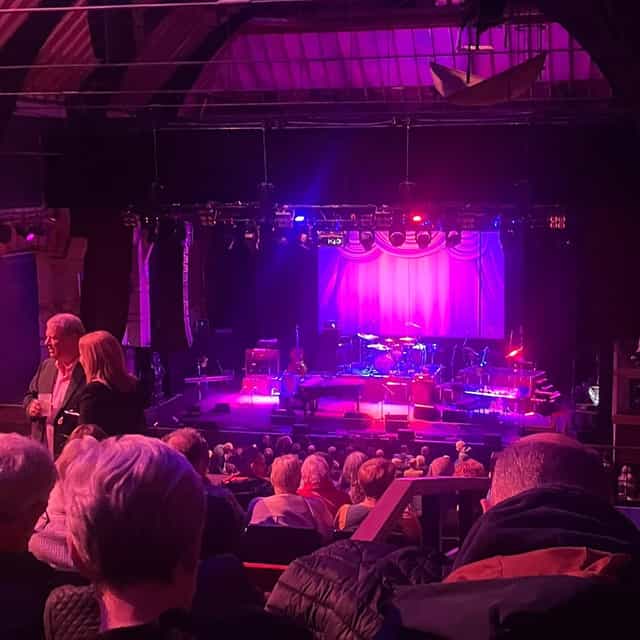 Cambridge Corn Exchange - image 3