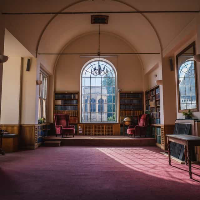 The Cambridge Union - image 3