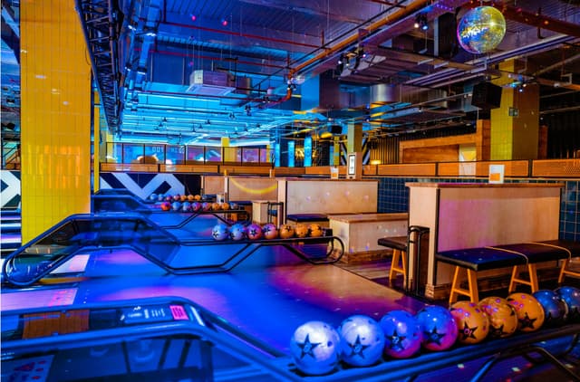 King Pins - Silverburn, Glasgow