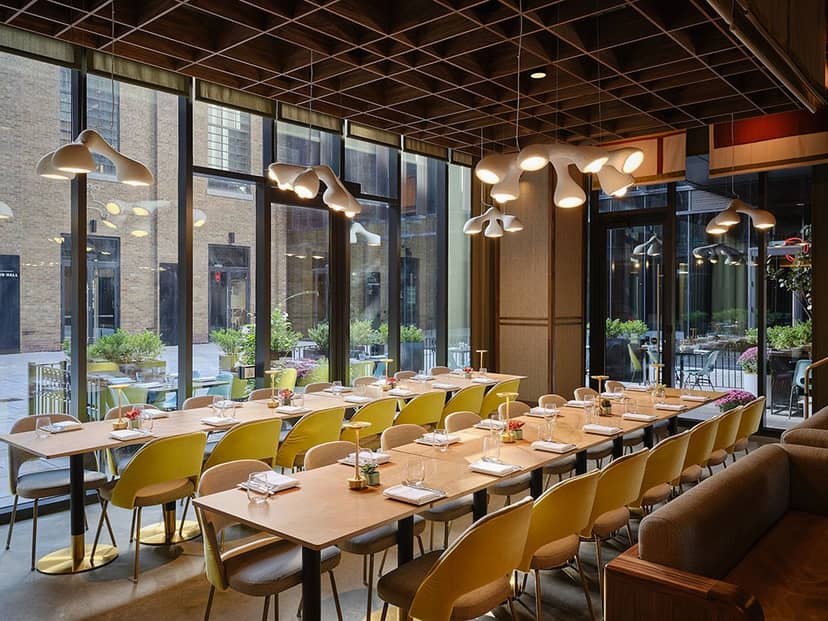 Private Room in Lee: light-filled space for corporate luncheons and networking events.