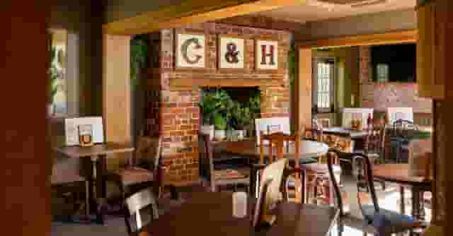 Coach & Horses