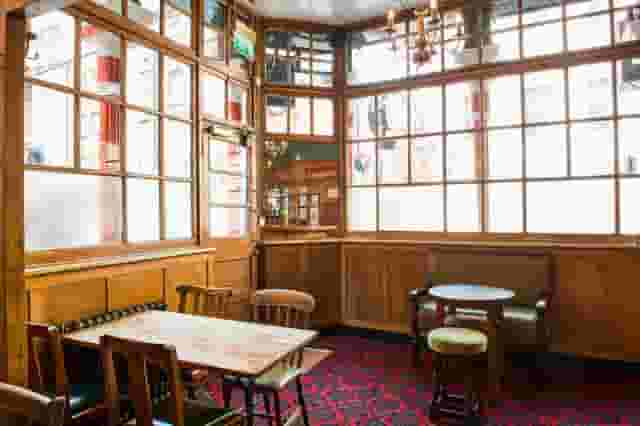 Coach & Horses