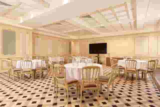 Salon Marsan
