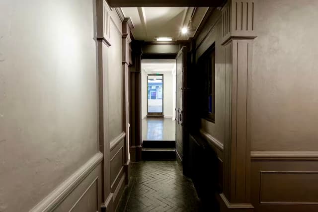 15 Bateman Street