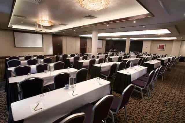 Pagoda Resort & Spa - image 3