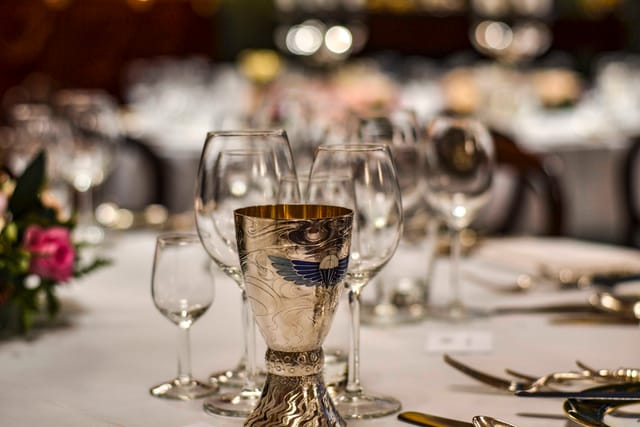 Goldsmiths' Hall Court Room formal dining event table setting