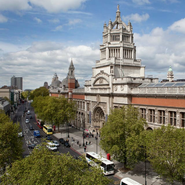 Victoria and Albert Museum - image 3