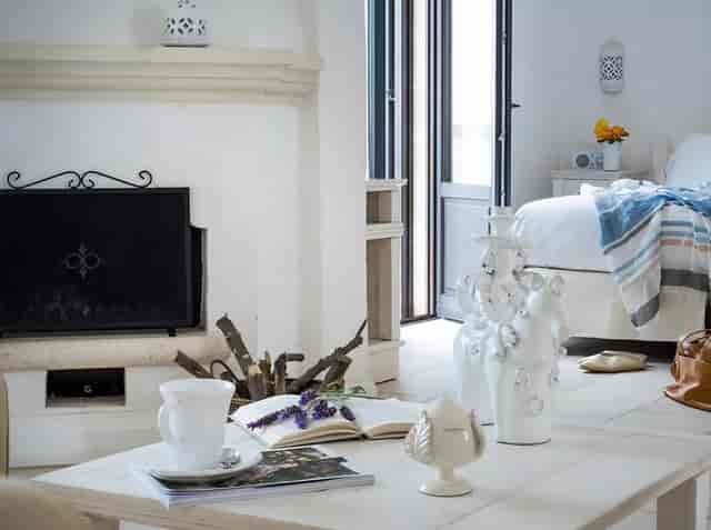 Elegant meeting space at Borgobianco Resort, perfect for retreats and small gatherings.