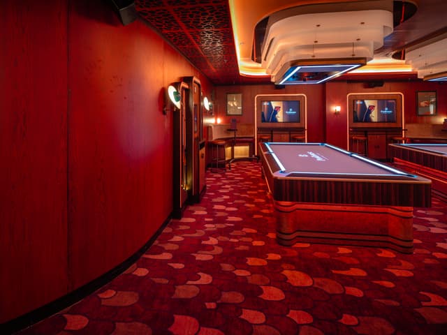 The Queen Vera Suite