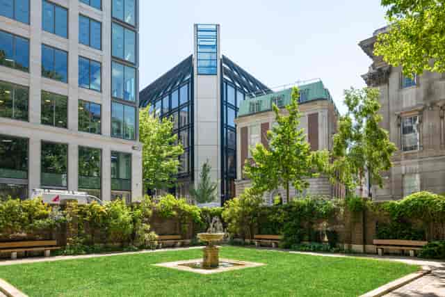 Goldsmiths' Garden event oasis, historic building