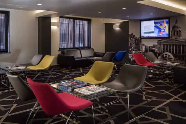 Roomzzz Aparthotel Nottingham City
