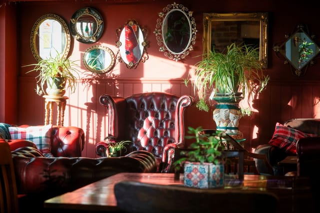 Cozy lounge at Ye Olde Trip to Jerusalem, ideal for informal networking events.