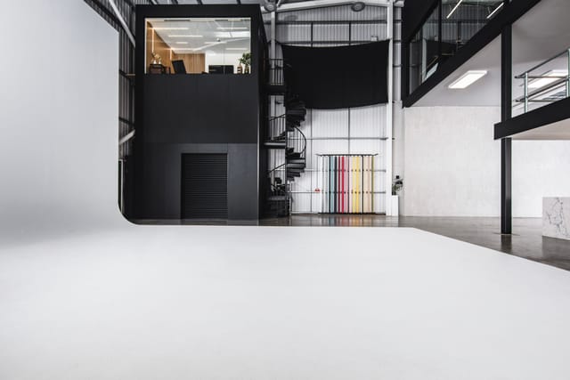 Versatile modern event space in Stealth, ideal for corporate events and photoshoots.