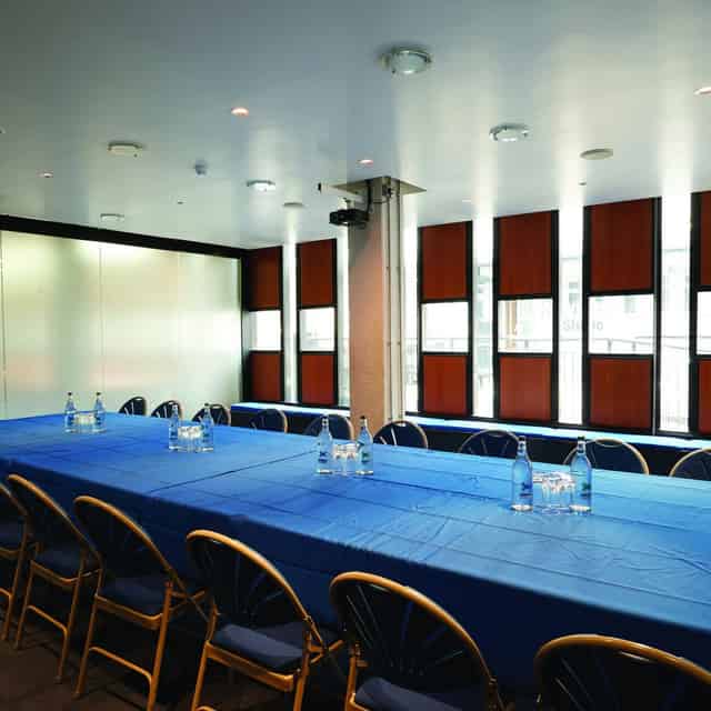 Ustinov Room