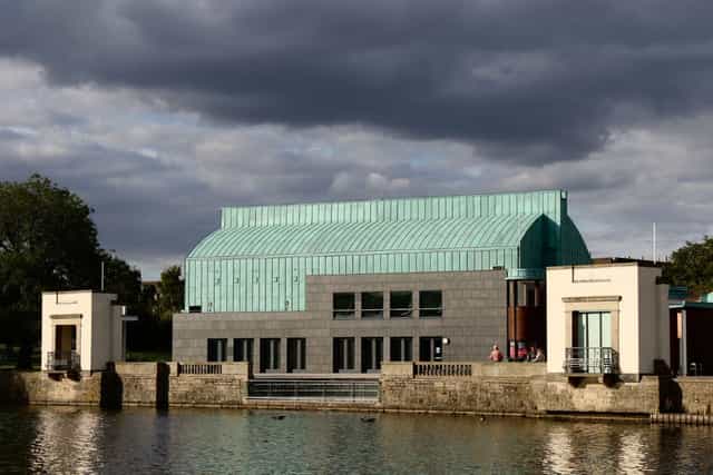 Lakeside Arts: Modern venue, water view, corporate events, social gatherings.