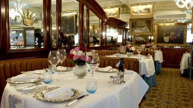 Elegant dining setup at Boudoir, Palais Nottingham for formal events and corporate dinners.