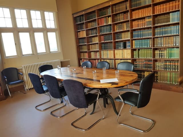 Lord Middleton Suite