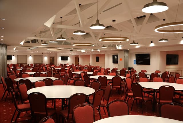 Navnat Centre