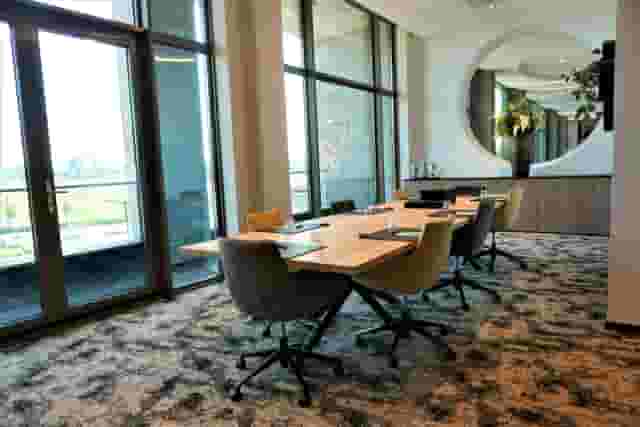 Multifunctional Meeting Rooms