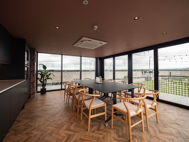 Colony One Silk St
