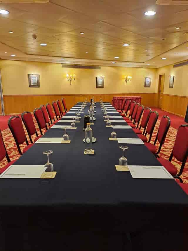 Boardroom meeting, Puccini Dom Pedro, formal event