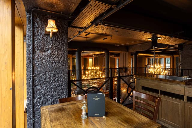 Old Street Tavern